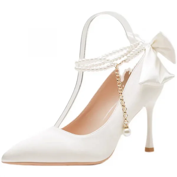 Giày cao gót nữ 9cm - mũi nhọn, chất liệu satin, đính ngọc trai & nơ, quai khóa, màu trắng, phù hợp cưới hỏi - Hình ảnh 5