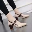 Giày cao gót nữ nhẹ - hở mũi, màu vàng/đen, thoải mái, phù hợp đi biển & ở nhà (xuân hè)